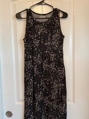 24/7 Maurices Black sleeveless floral empire waist dress. Size M